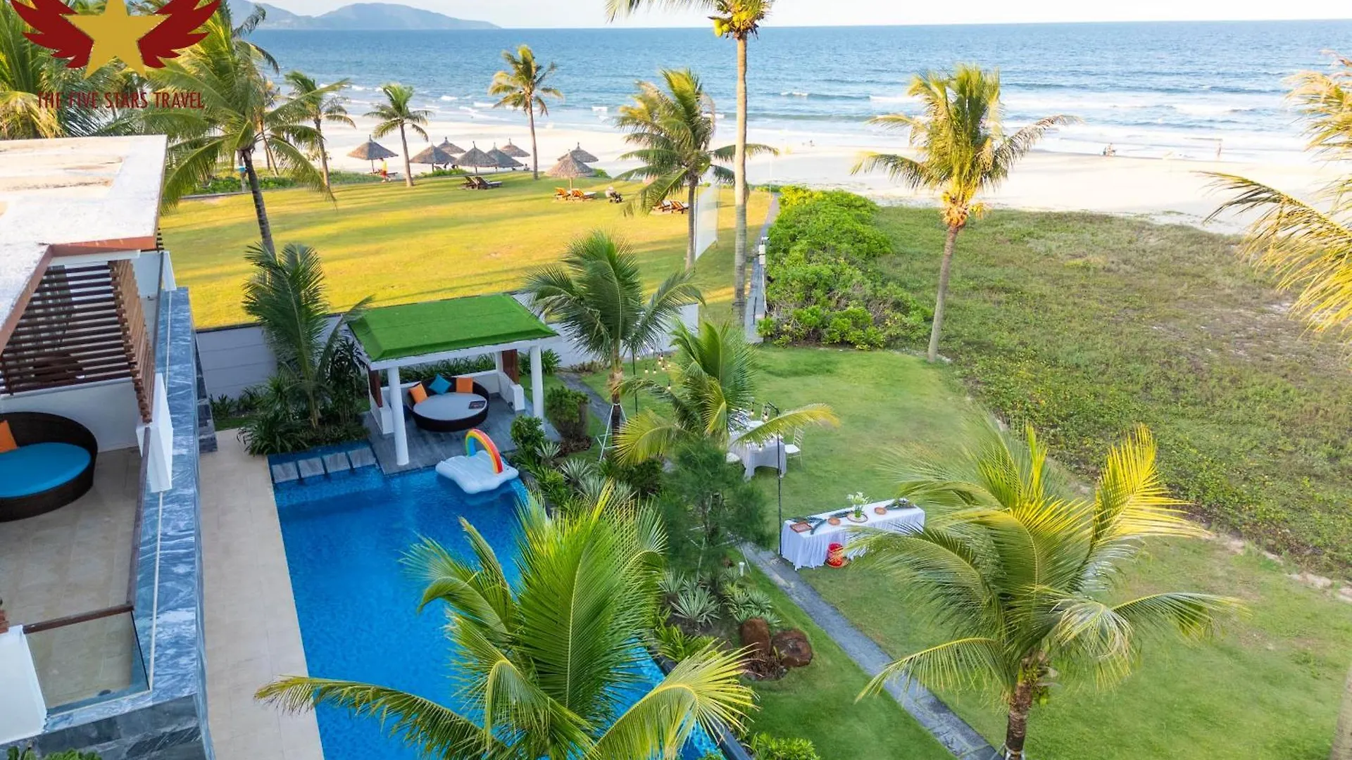 Villa 6 Bedrooms Luxury & Beachfront Da Nang Vietnam